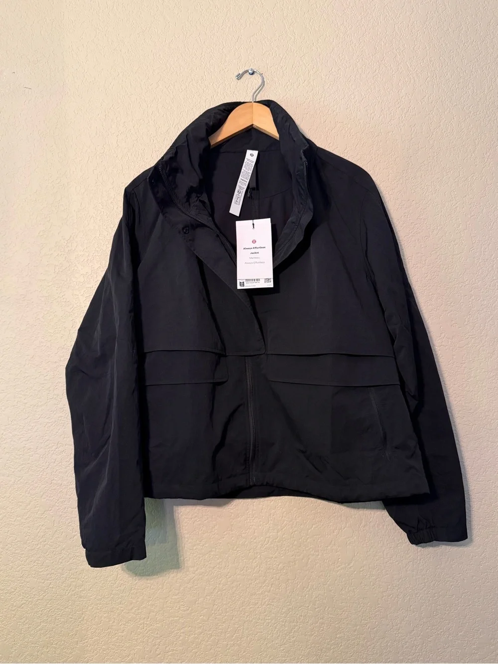 NWT lululemon Women's Black Always Effortless Jacket, Sz 14